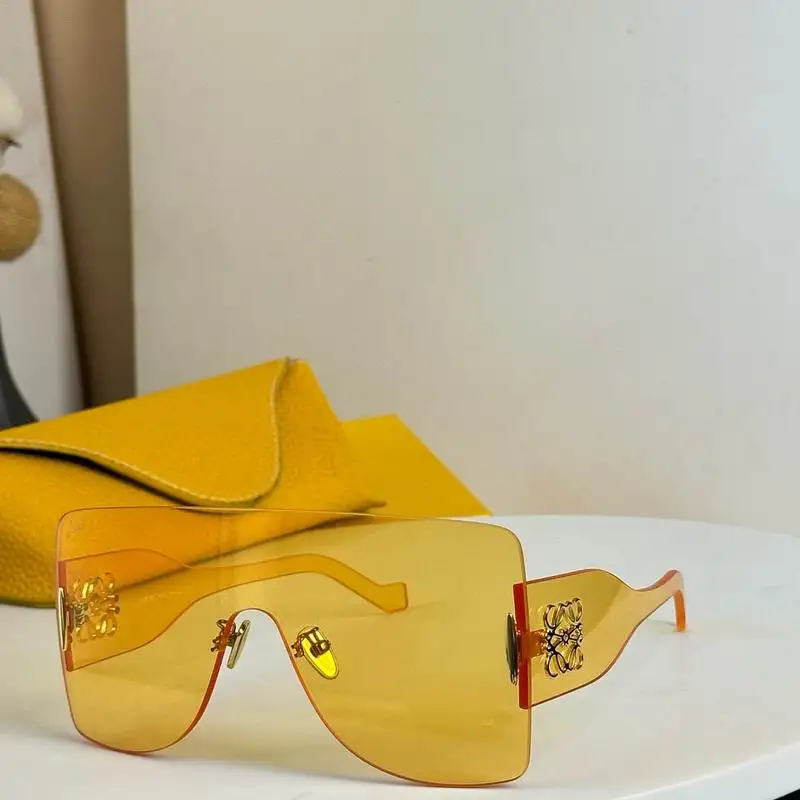 Loewe Glasses (105)